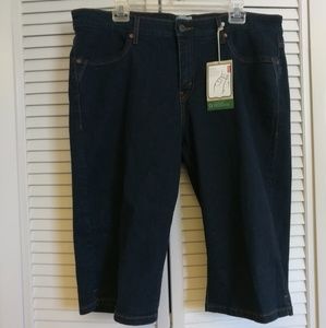 Woman's Capris pants